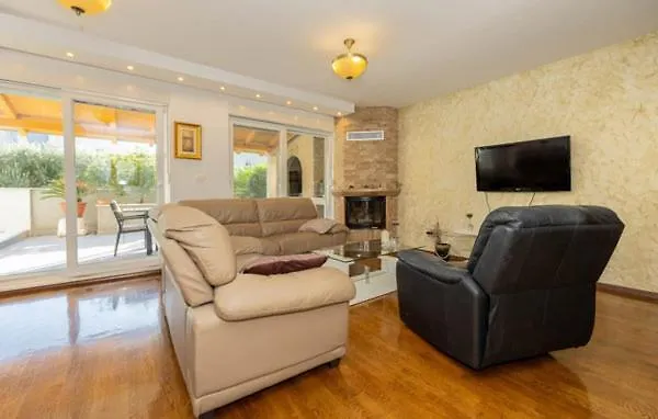 Apartamento Veles Podstrana